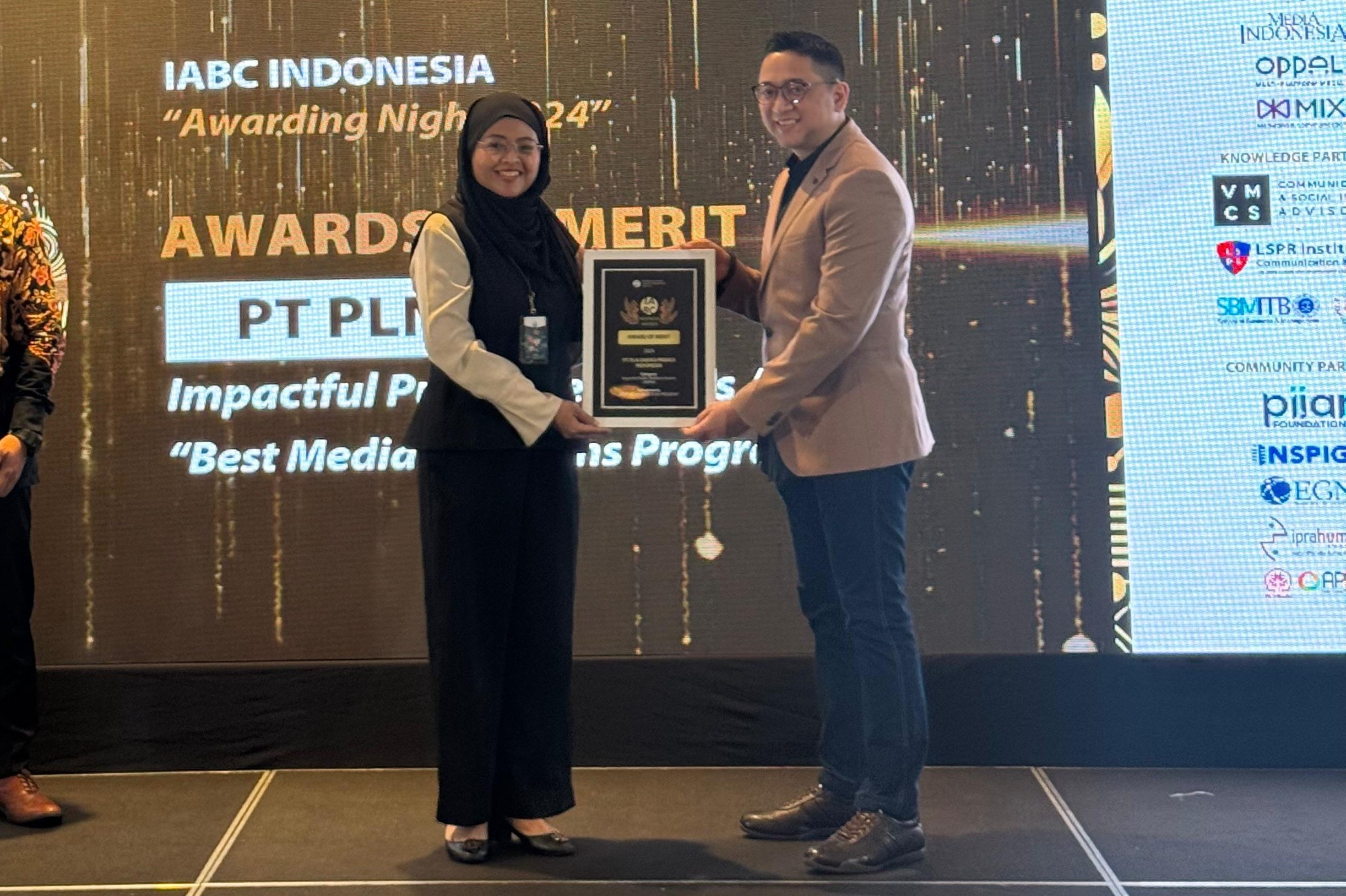 kemendikdasmen-raih-penghargaan-kampanye-digital-dan-media-sosial-terbaik-di-iabc-awards-2024