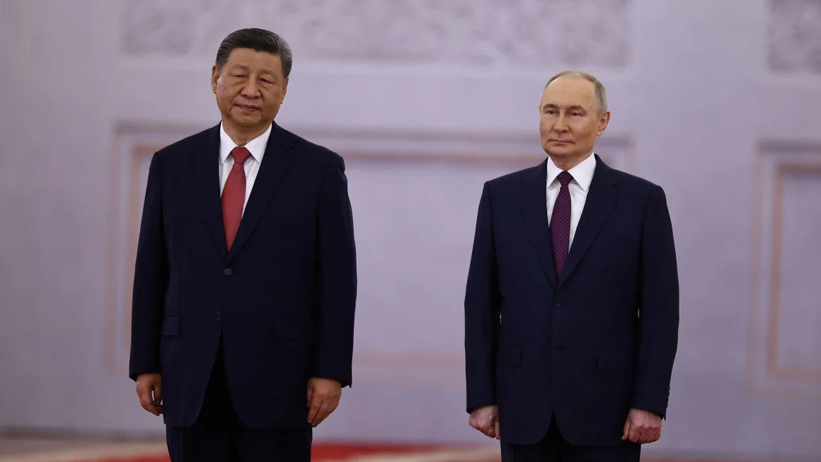 xi-jinping-dan-vladimir-putin-perkuat-aliansi-tiongkok-rusia-dalam-pertemuan-di-moskow